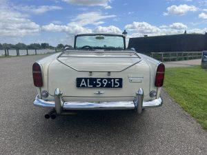 Triumph TR250 1968 (31)