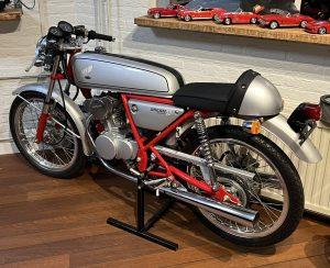 Honda Dream 50 NEW 11